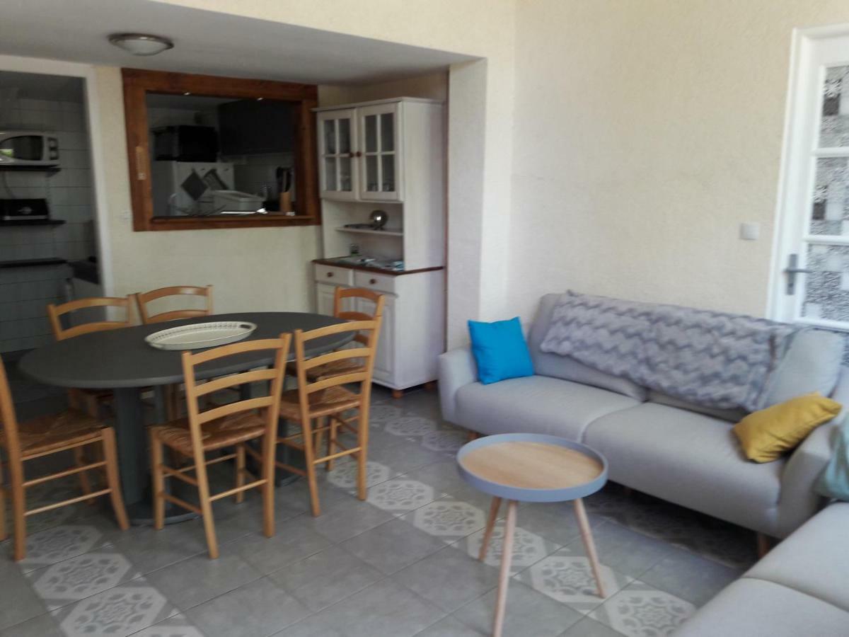 La Marelle Bed and Breakfast Avrillé-les-Ponceaux Exteriör bild